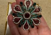 Elegant vintage brooch